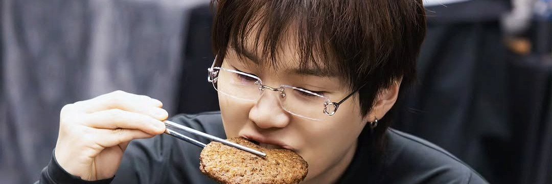 so082's profile banner image