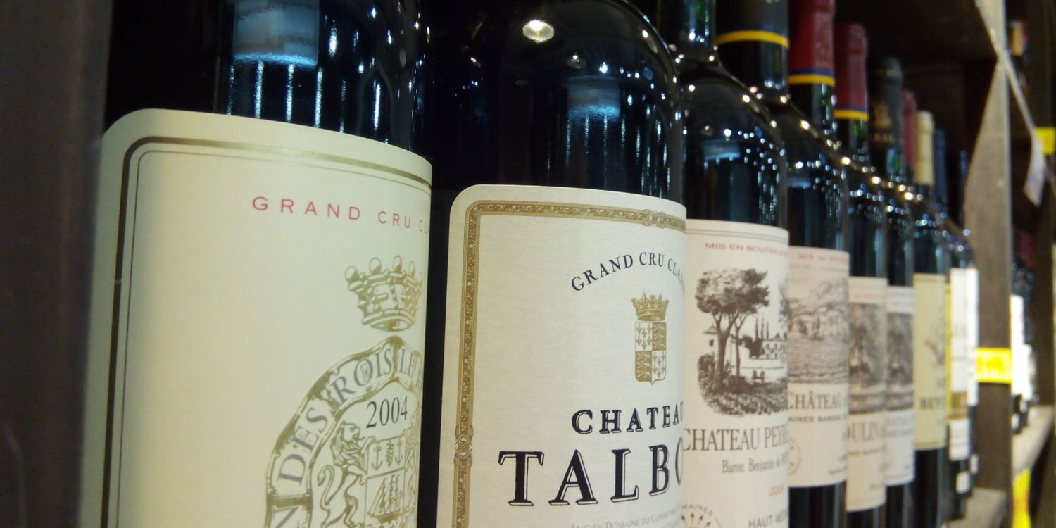 redwine_white's profile banner image