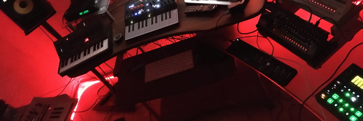 stripsounds's profile banner image