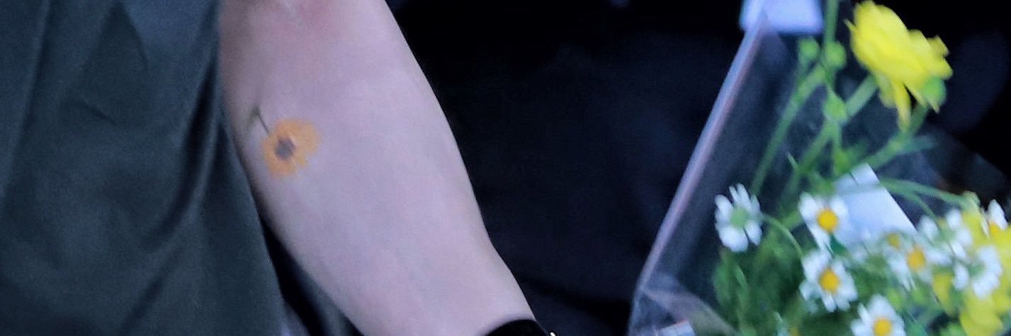 dearestpoetry's profile banner image