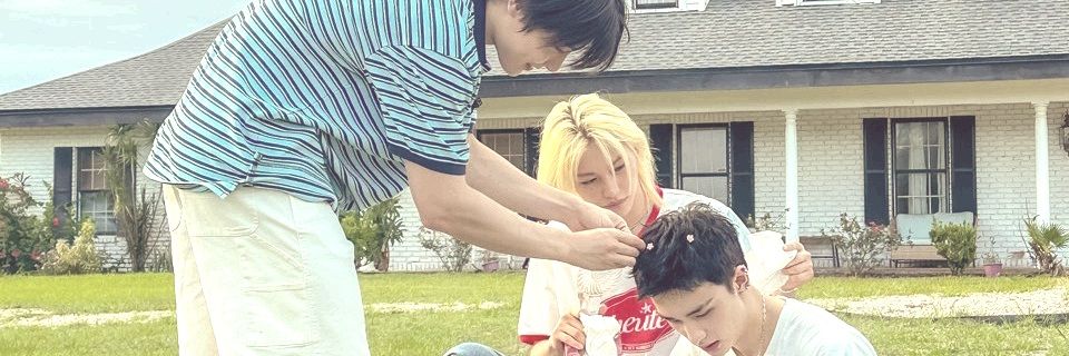 cconecteed's profile banner image