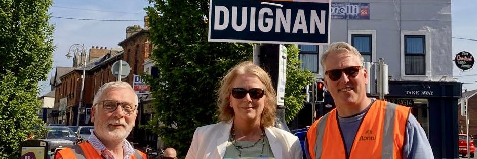 Helen Duignan AONTÚ's banner