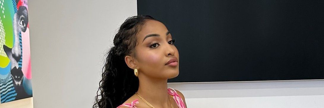 Vibes_&_Velvet banner