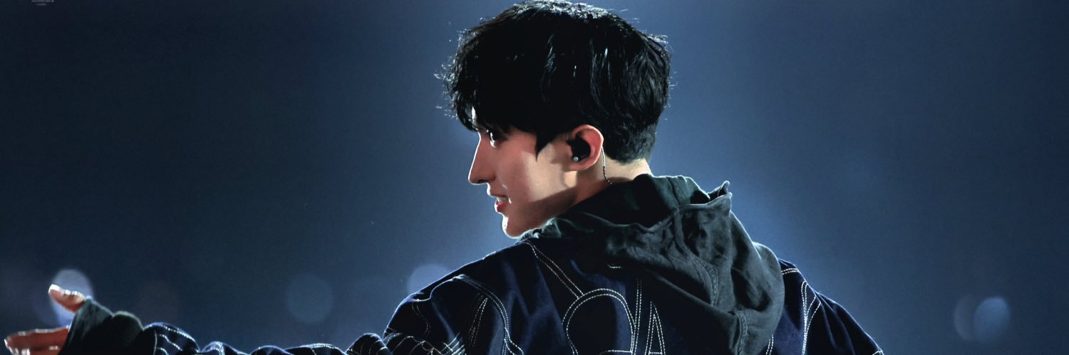 𝘿𝙤𝙢𝙞𝙣𝙖𝙣𝙩.𝙙𝙠 banner