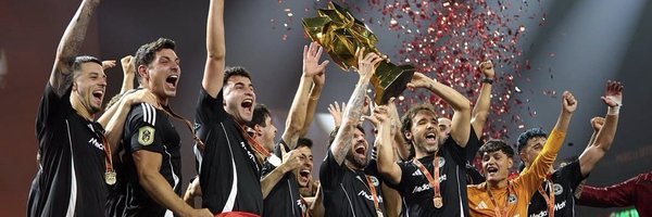 flkrtrncs Profile Banner