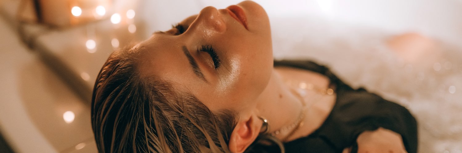 NIKKI banner