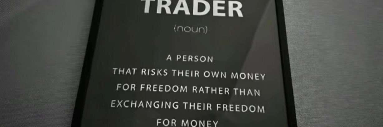 p1pNOVA's profile banner image