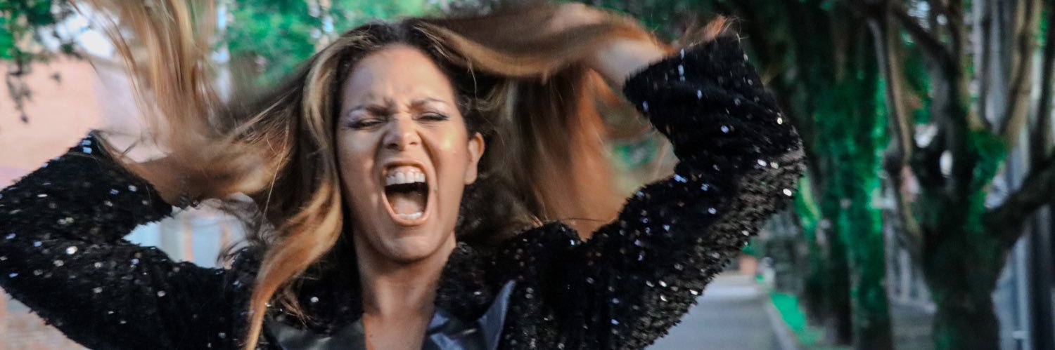 Annabeactriz's profile banner image