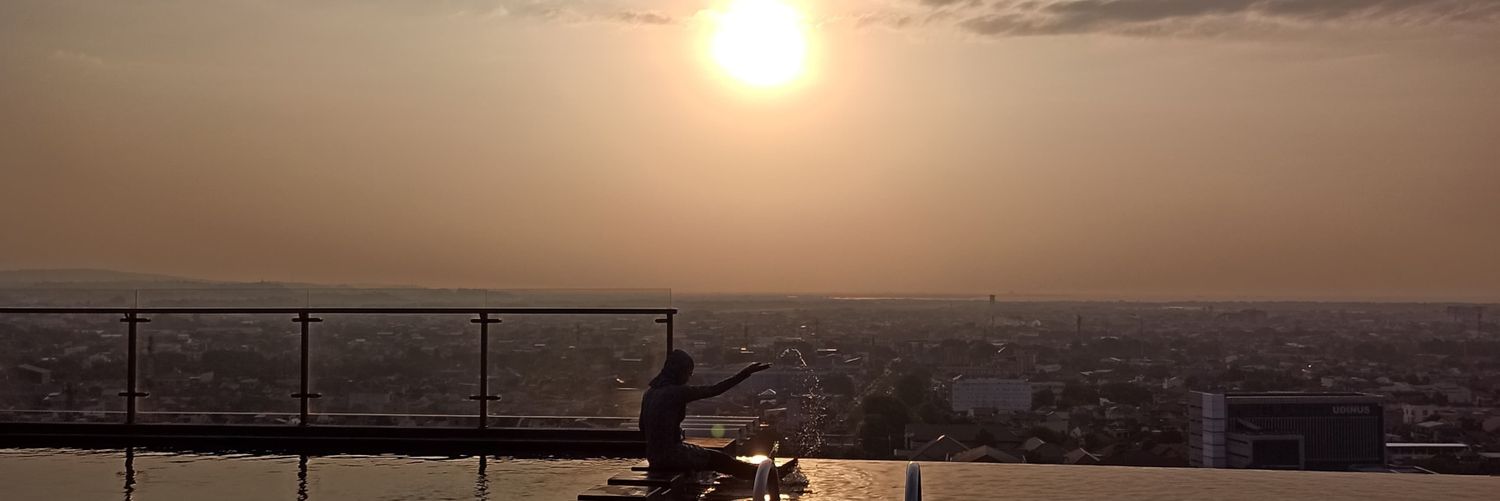 ahn_hee_young's profile banner image
