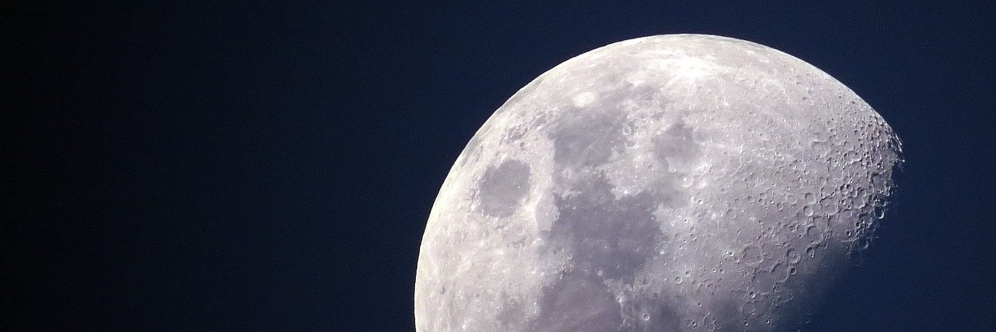 MOONEEB 🌕🌕 banner