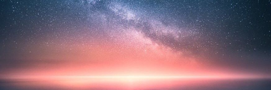 W banner