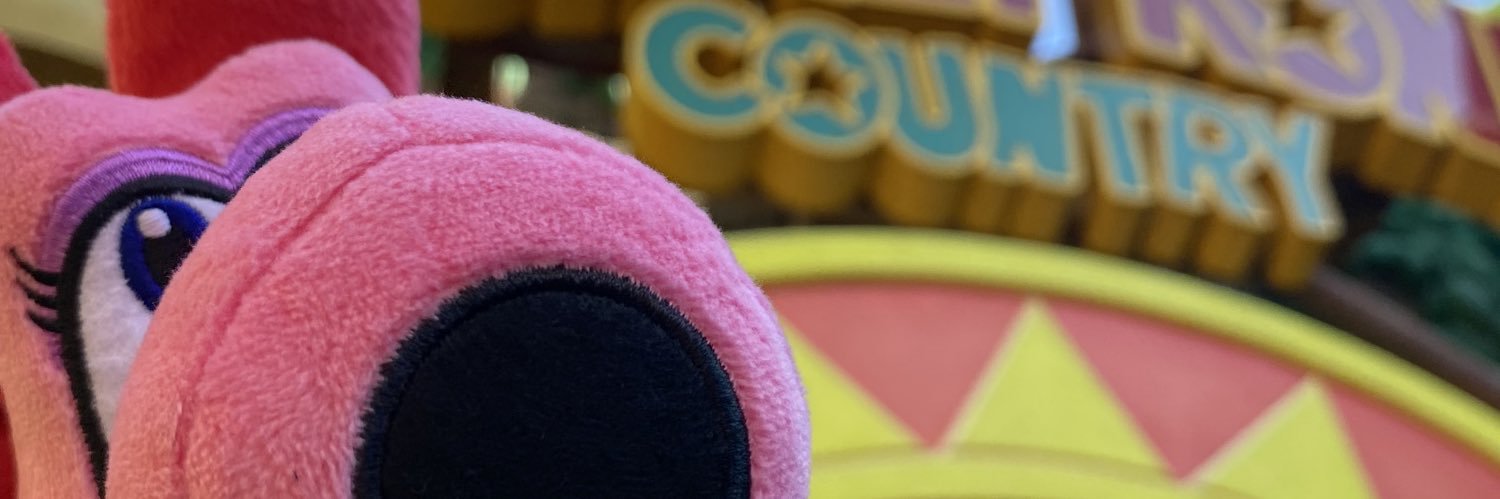 えめ豚 banner