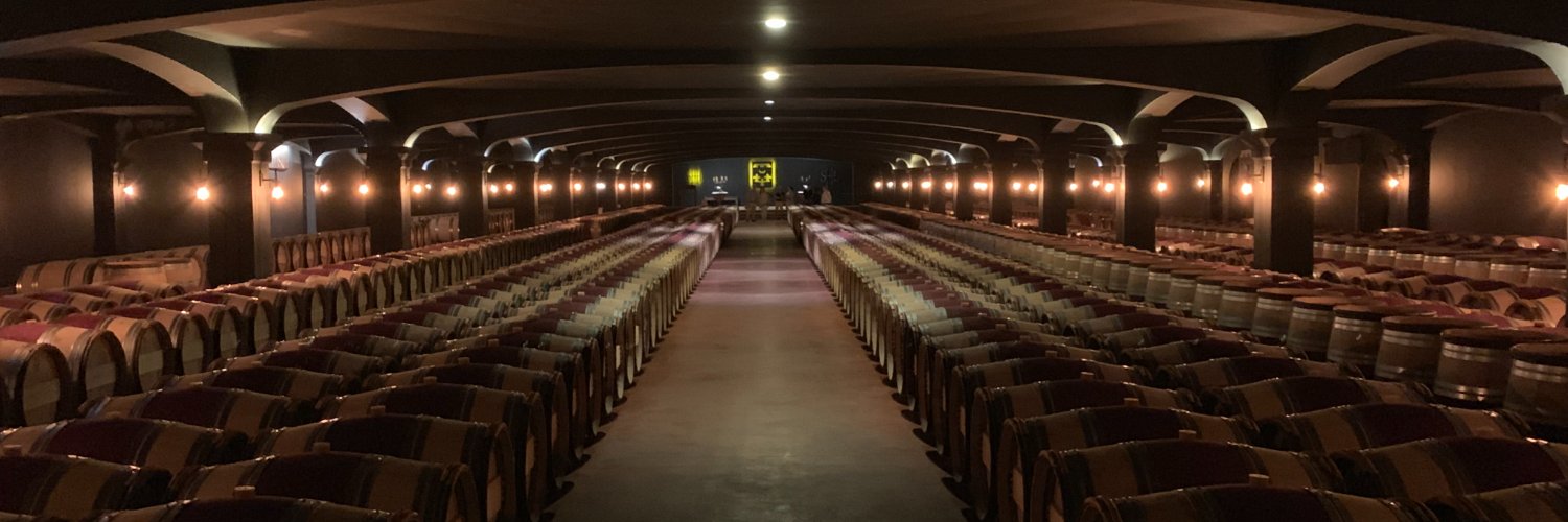 Drink Me Magazine banner