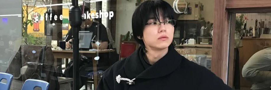 * 𝒻lorence 𝓱awthorne. banner