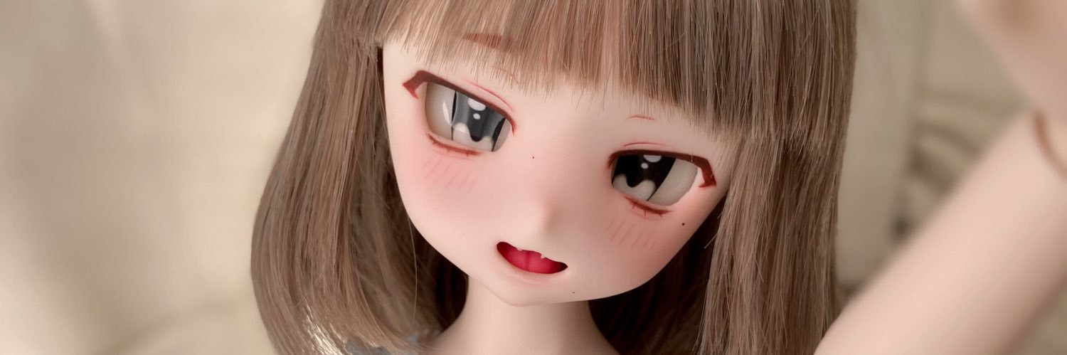 uri_doll's profile banner image
