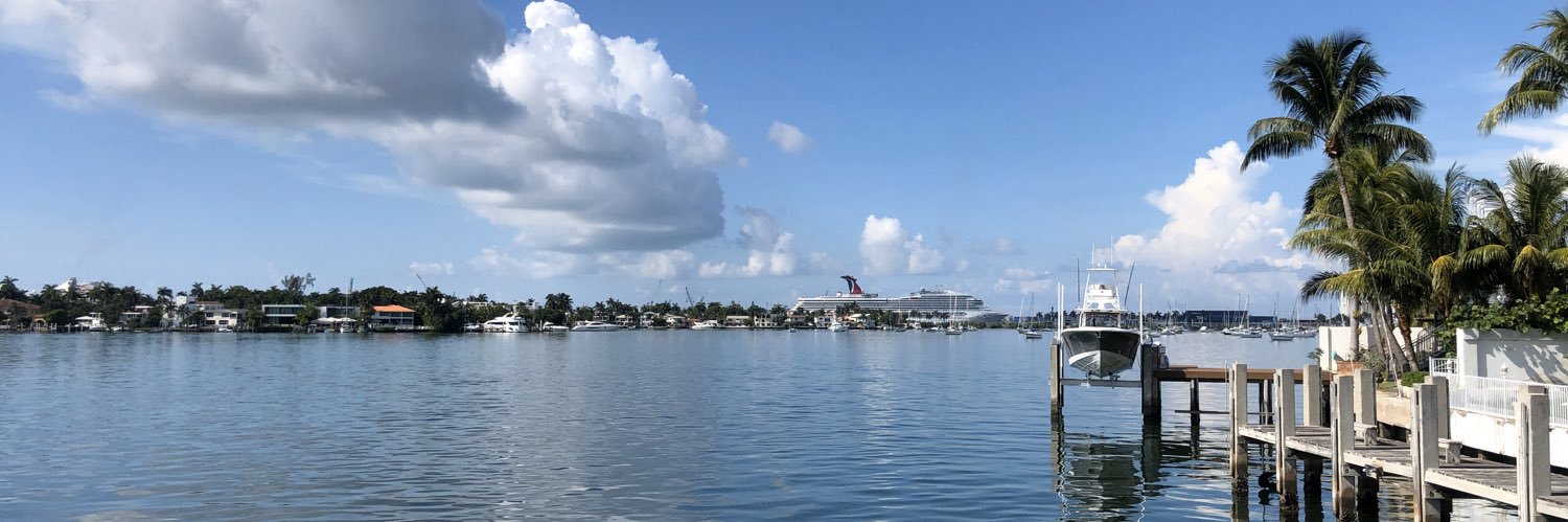 Evan Romero 🦩 banner