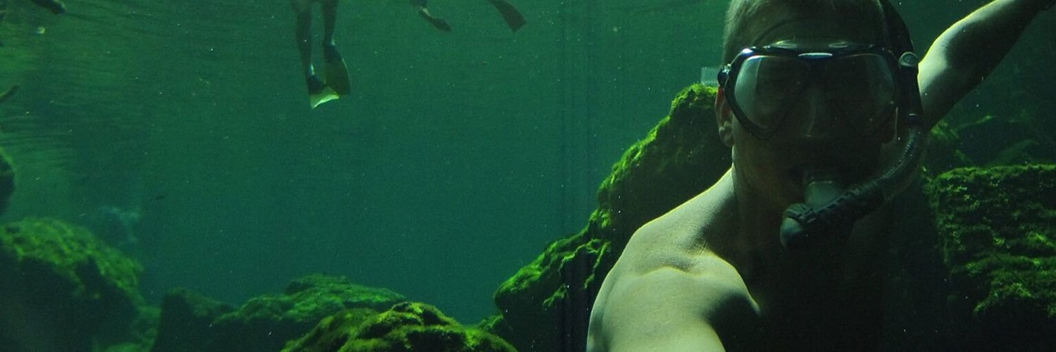tjfry's profile banner image