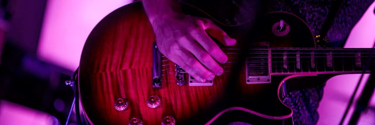 deeinstereo's profile banner image