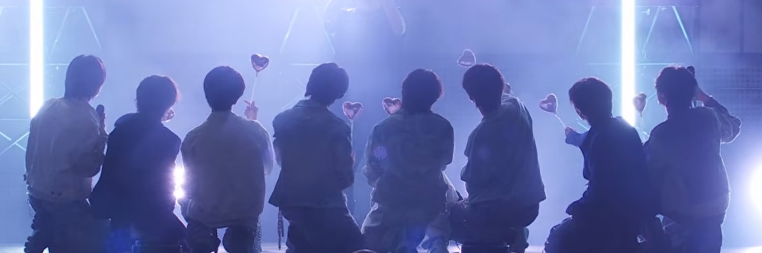 b2qwde's profile banner image