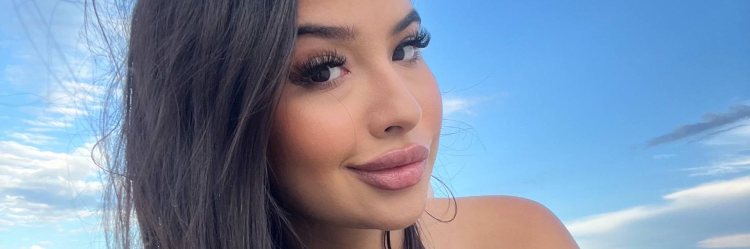 𝒞𝒽𝒾𝒶𝓇𝒶 ❤︎ banner