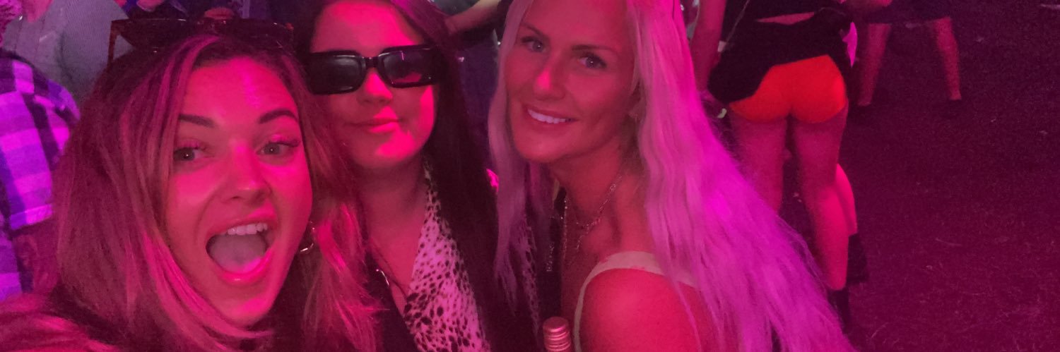 Bethany Pink banner