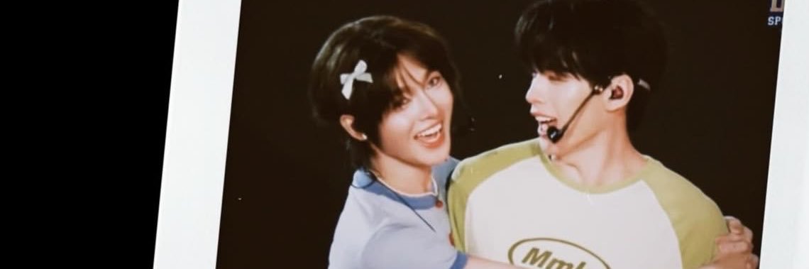 paewphoom's profile banner image