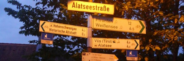 gomupakkin Profile Banner