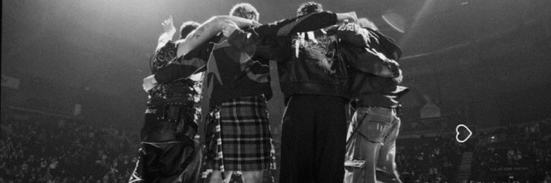 iva 🐈‍⬛ banner