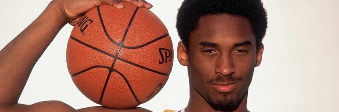 Deaundra_33's profile banner image
