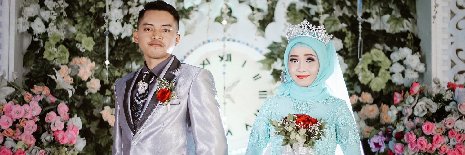 zaenurry's profile banner image