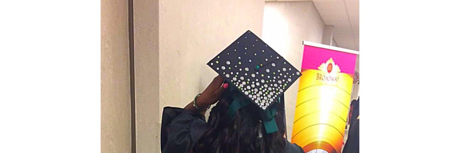 Lauryzzle's profile banner image