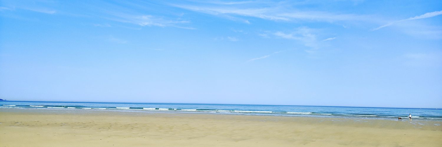 AmyJuneJones's profile banner image
