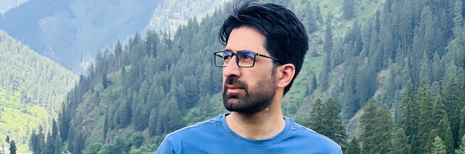 Tansmri's profile banner image