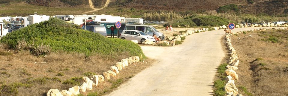 Los mares banner