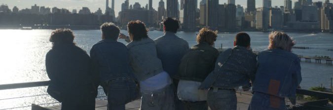 ムーン banner