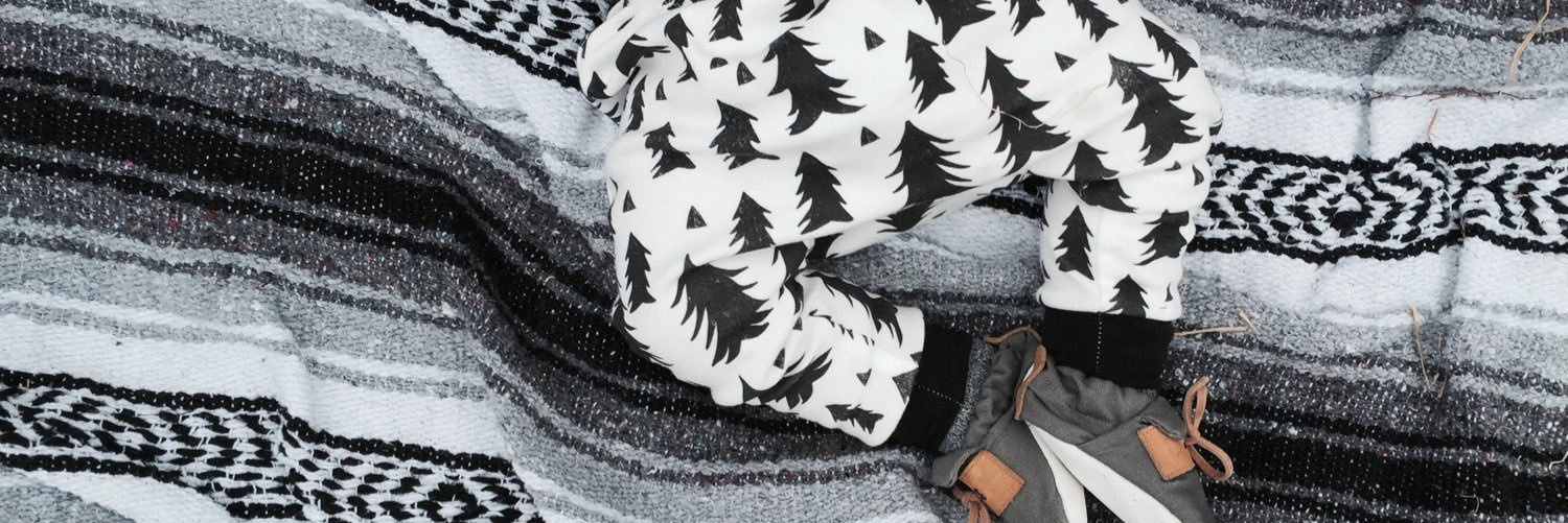 _girlwithcamera's profile banner image