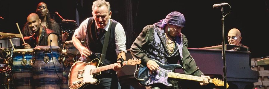 HeeHawk's profile banner image