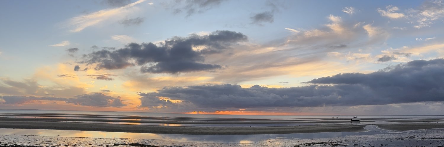 Cemeterybby🪦 banner