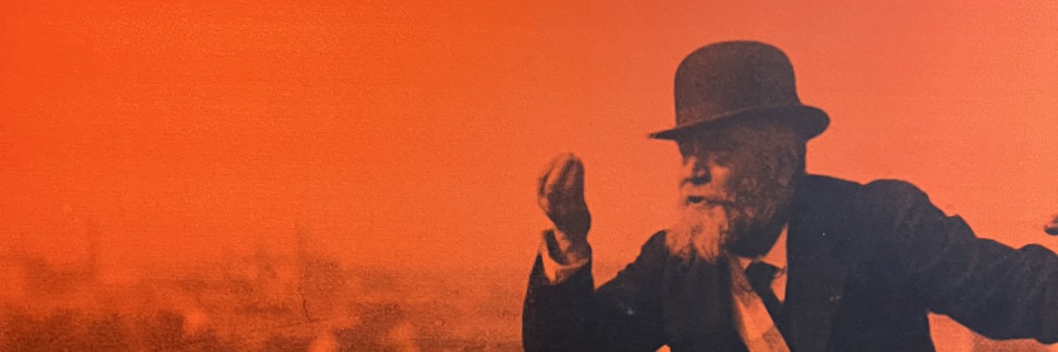 Niall MacAthloach banner