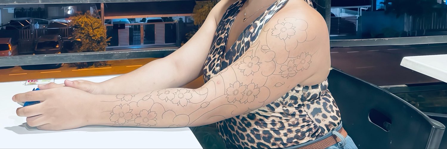 ellycyan's profile banner image