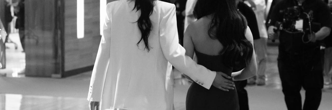 yas | loquinha era banner