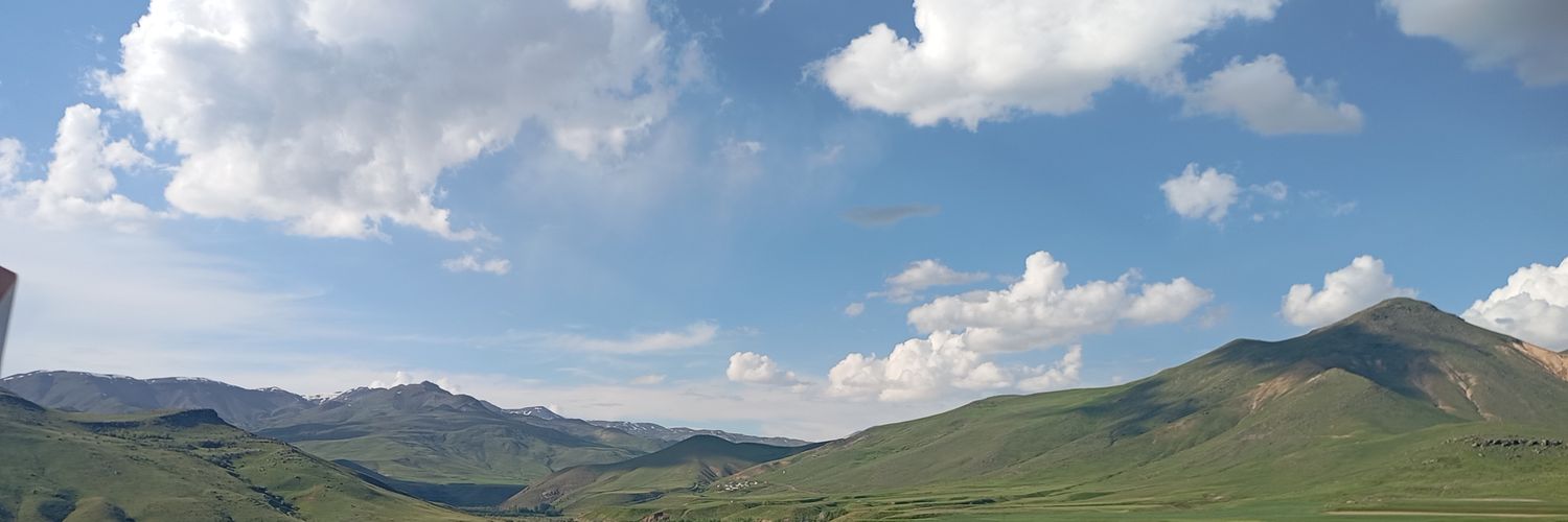 mevize1811's profile banner image