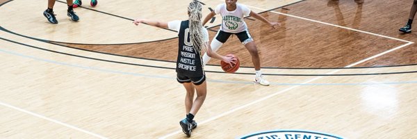 JanyiahR0 Profile Banner