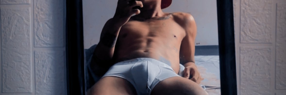 Chimoy75199E's profile banner image