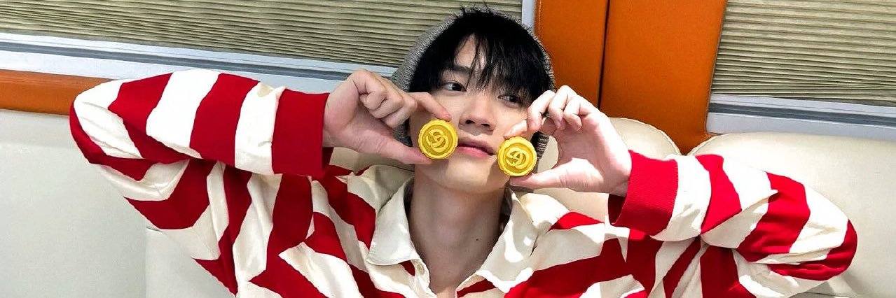 minkvip's profile banner image