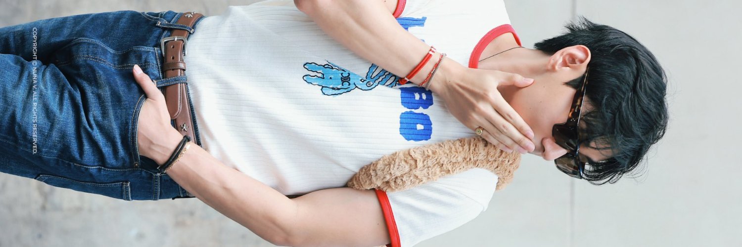 ミ's banner