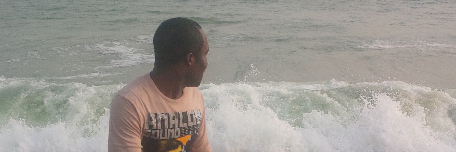 iykeyookos's profile banner image