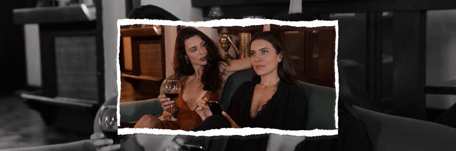 lihnmari's profile banner image