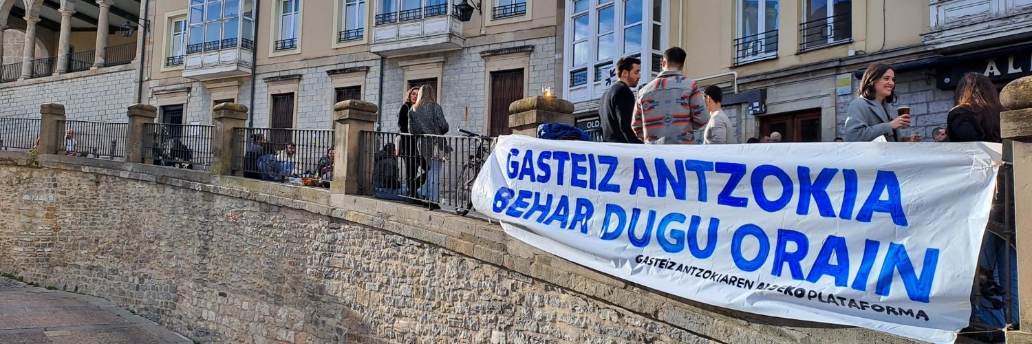 Gasteiz Antzokiaren Aldeko Plataforma banner