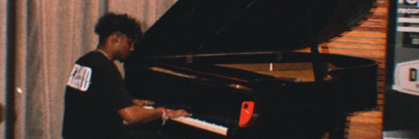 bzm_exe Profile Banner